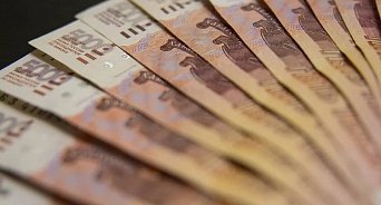В Краснодаре женщине грозит 5 лет колонии за кражу 10 тысяч рублей