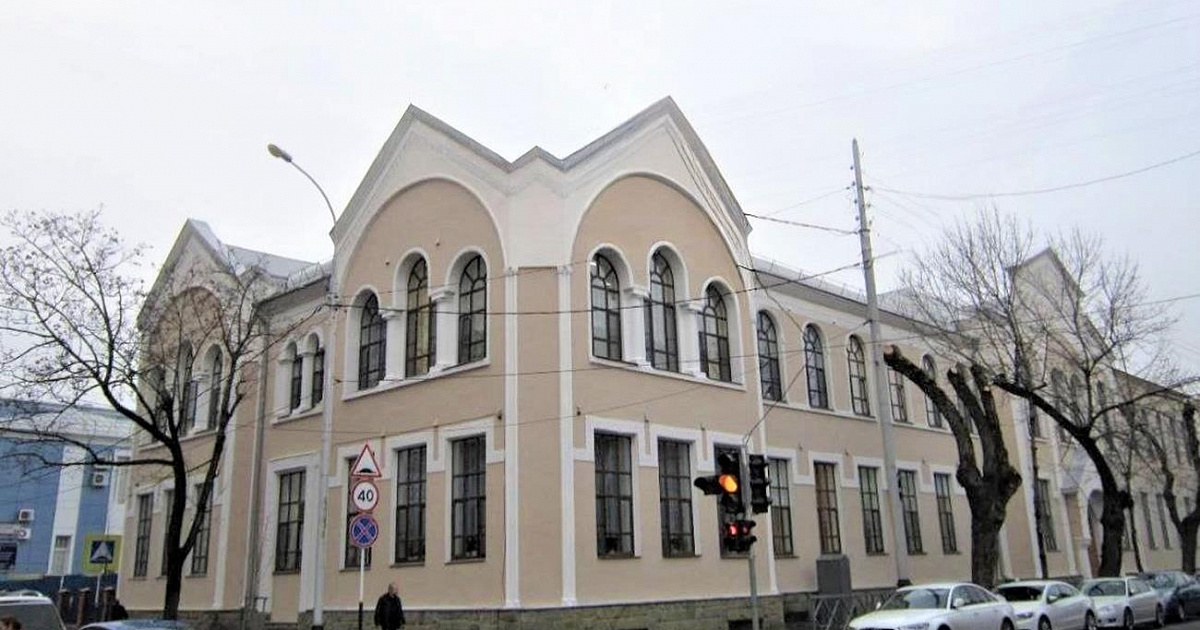 В Краснодаре стартовал ремонт старинной школы 