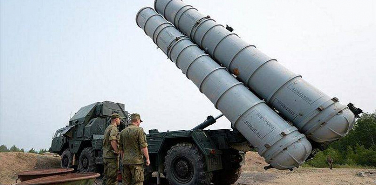 «Тотальная деградация – уже и соврать не могут»: Зеленский заявил, что украинская ракета ПВО «С-300» была выпущена ВС РФ