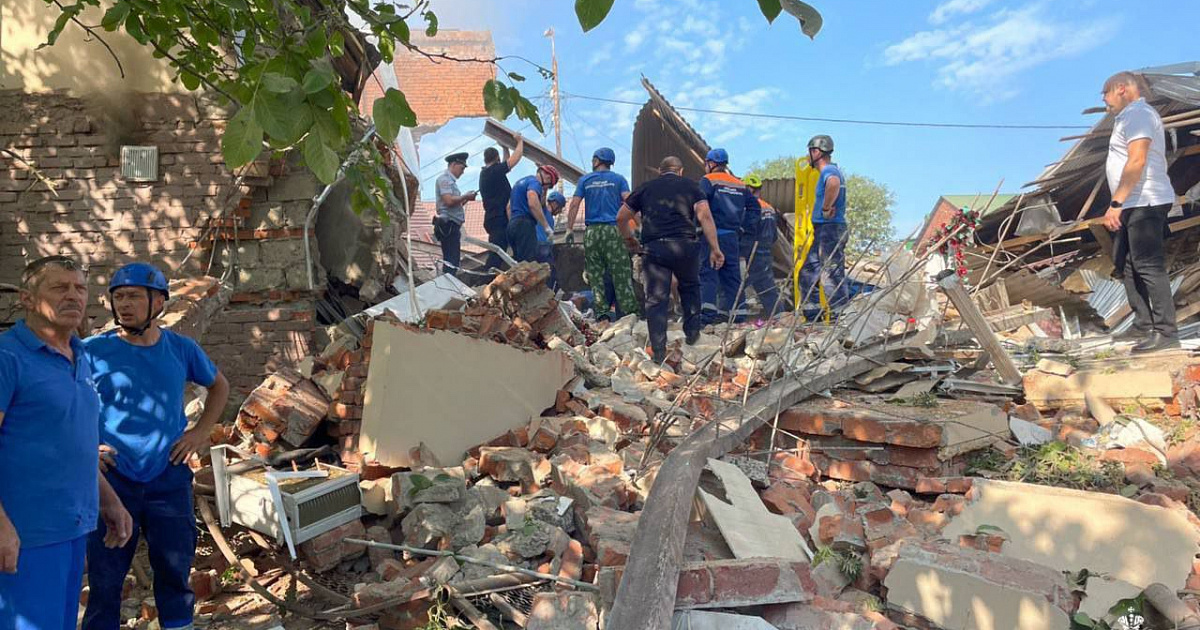 На Кубани взорвался ТЦ в центре Апшеронска – пострадали 14 человек 