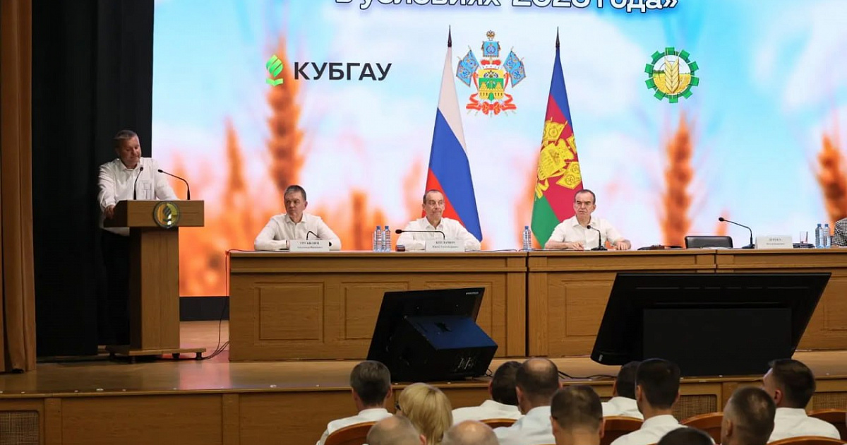 На уборке урожая на Кубани задействуют 40 тысяч единиц техники