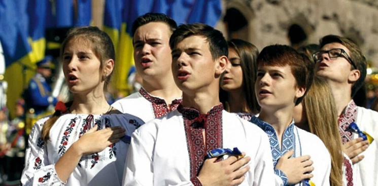 «Щас спою?» На Украине усилят меры по дискриминации русского языка – выросли штрафы за прослушивание песен на русском