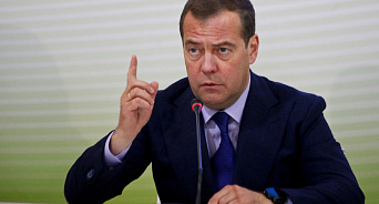 Полезли термоядерные дегенераты - Медведев о санкциях Литвы против Патриарх