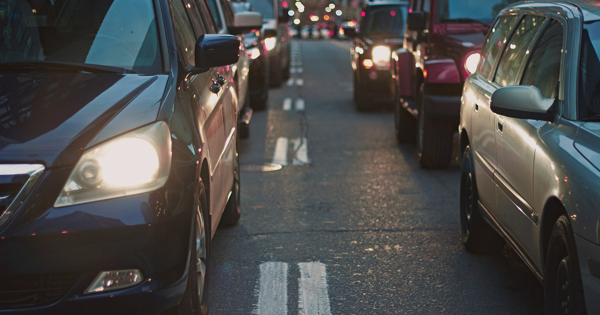 «Краснодар задыхается в пробках»: дороги перегружены в два раза от норматива
