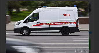 «Сажать как за умышленное убийство!» Краснодарский блогер сообщил, что из-за задержки скорой якобы погиб маленький мальчик – дорогу во дворе перекрыло авто