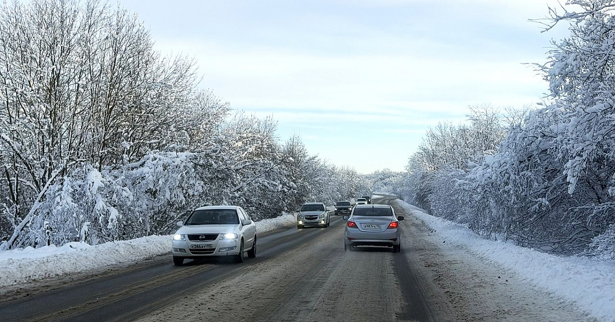 Где в Краснодарском крае перекрыли дороги 2 февраля из-за непогоды: весь список