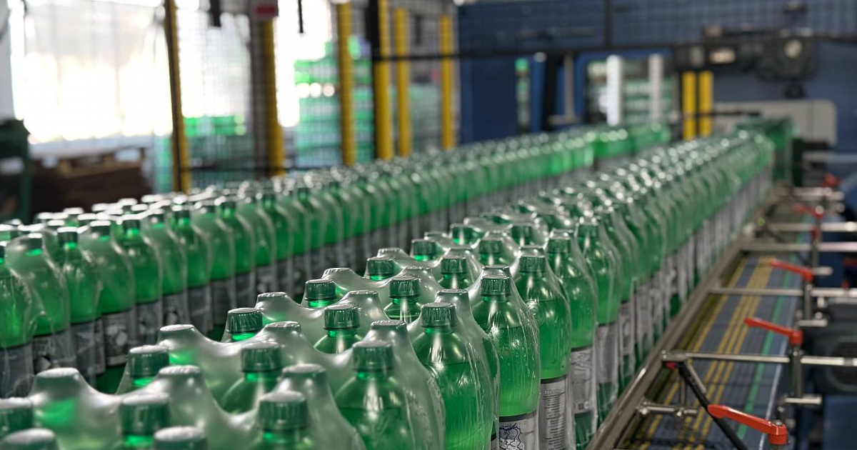 Завод минеральных вод увеличил производство на 10% в Горячем Ключе в 2025 году