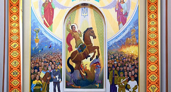 «Из православной церкви в нацистскую секту»: на Украине фреску с изображением нацистов украсил «волчий крюк», а православный крест превратился в «тризуб»