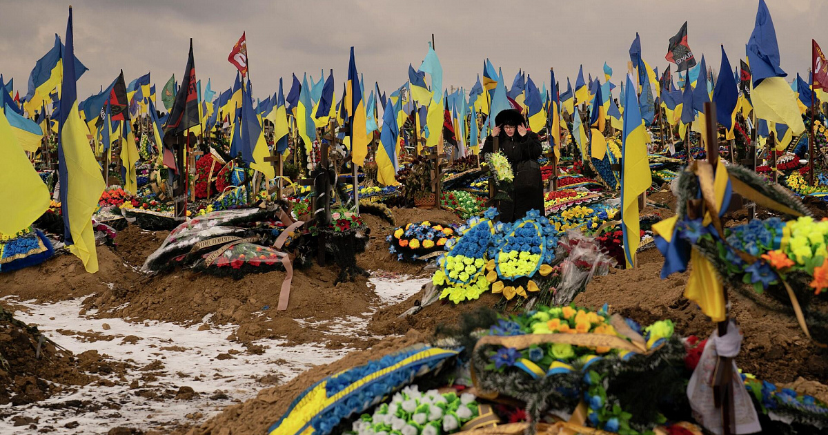 «Ни сына, ни денег! А в России заботятся о своих!» Украинка разрыдалась и рассказала о смерти сына-солдата ВСУ