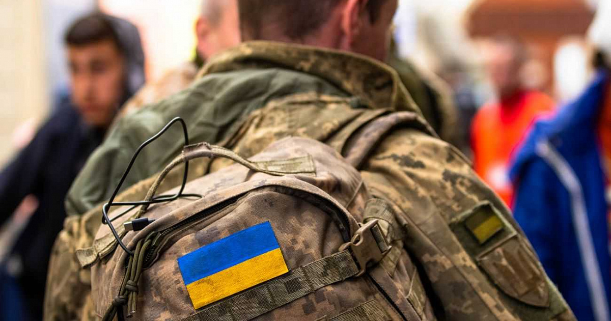 «Поляки выгоняют нас из страны на мясо в контрнаступление ВСУ!» Страны Евросоюза начали высылать украинских беженцев обратно на Родину - ВИДЕО