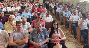 В Краснодаре на краевой конференции КПРФ выдвинула кандидатов в депутаты Заксобрания