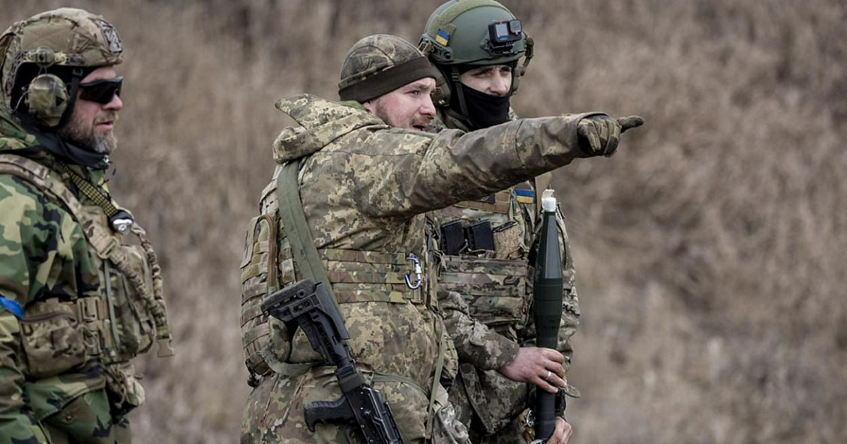 В преддверии контрнаступления ВСУ активно перебрасывают резервы к фронту 