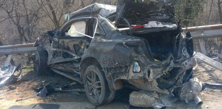 На Кубани столкнулись 12 машин, девять человек пострадали, один погиб