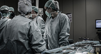«Старая почка лучше никакой»: в Крыму врачи временно вырезали орган пациенту, а потом вернули обратно - ВИДЕО
