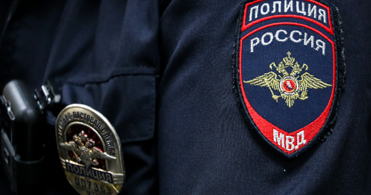 В Краснодаре у прохожего украли золотую цепочку стоимостью 200 тыс. рублей