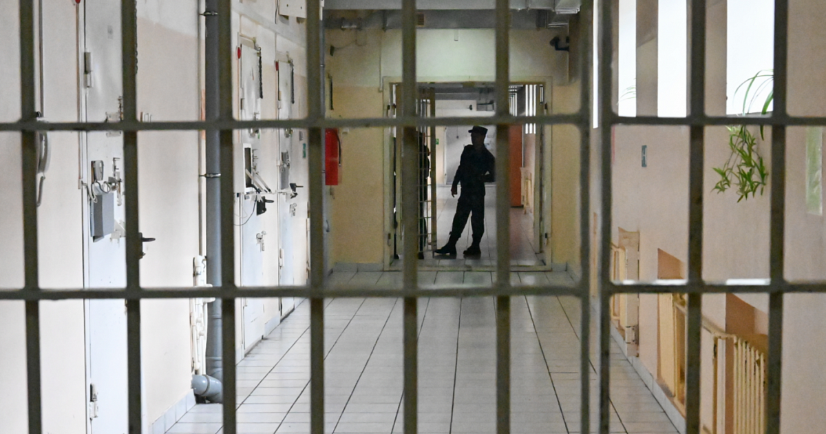 Сотрудника полиции посадят за превышение полномочий и утечку данных в Тимашевске