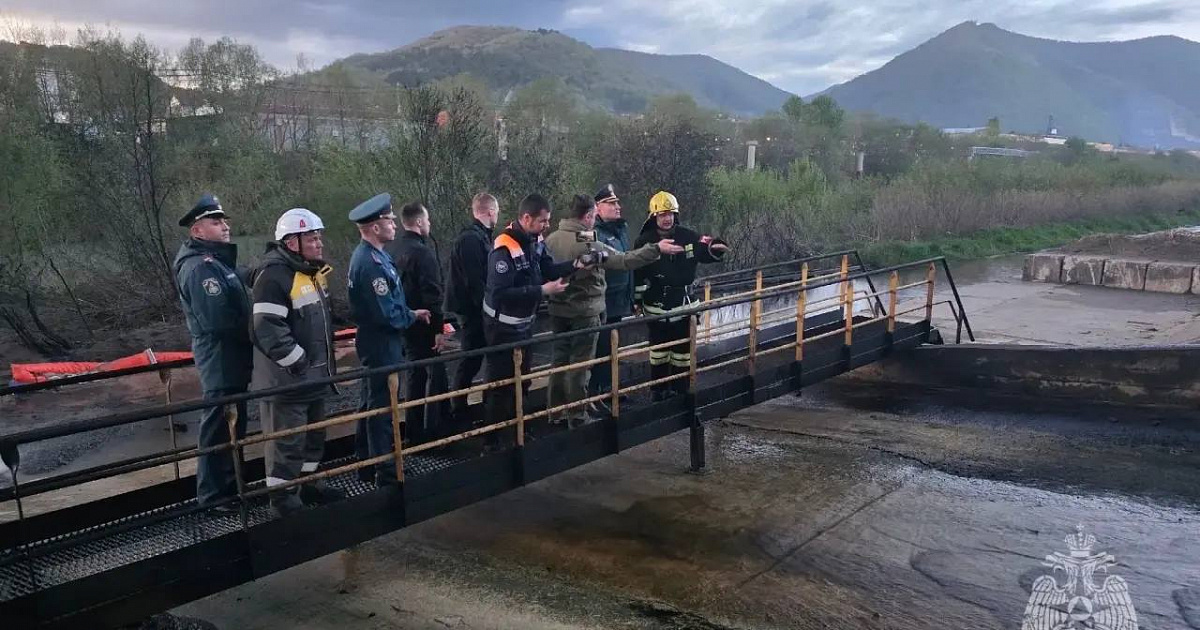 Глава МЧС России провел заседание оперштаба по ЧС в Туапсе
