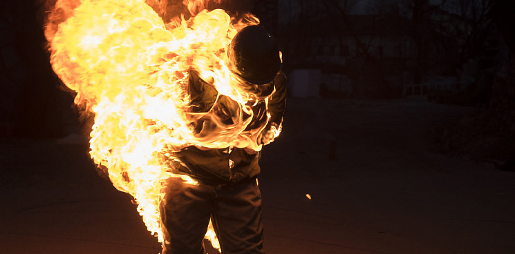 В Крыму подросток облил друга горючим веществом и поджёг - ВИДЕО