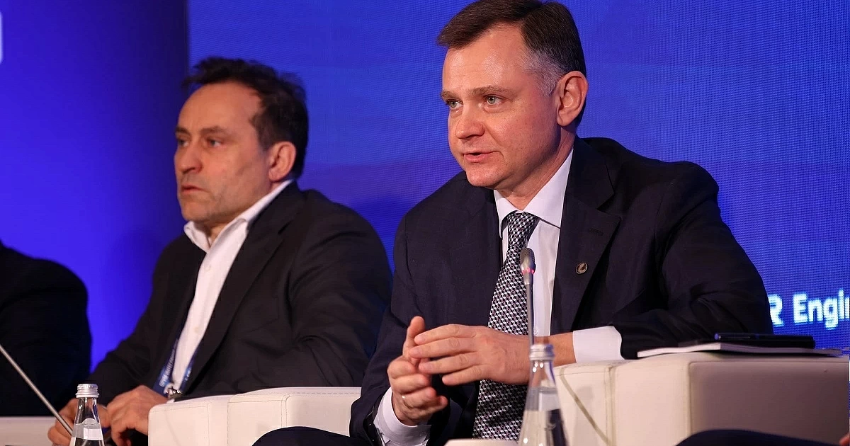 Юрий Слюсарь назвал защиту берегов Азовского моря одной из стратегических задач