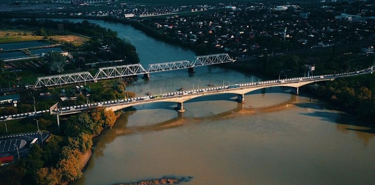 На строительство дублера Яблоновского моста направят 1,68 млрд рублей