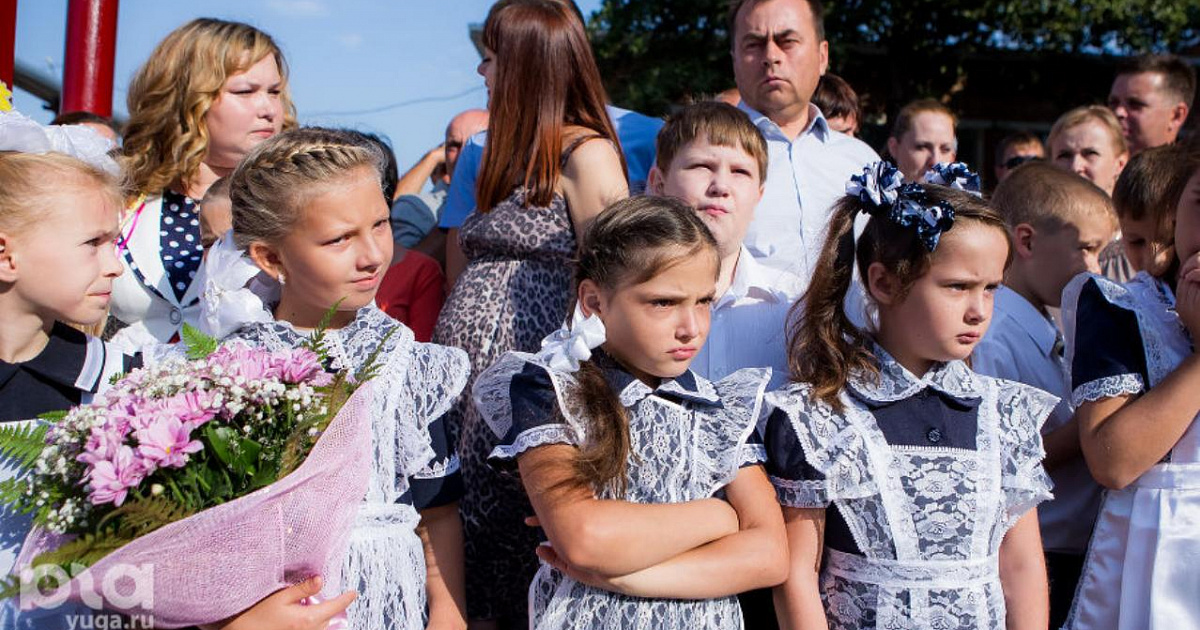 На Кубани школьные линейки 1 сентября состоятся при солнечной и теплой погоде