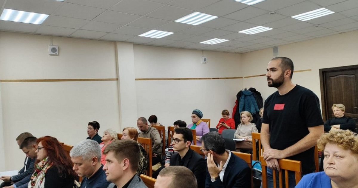 «Посидели. Поговорили. Разошлись»: жители Музыкального микрорайона пожаловались Путину, власти Краснодара пообещали чаще с ними встречаться