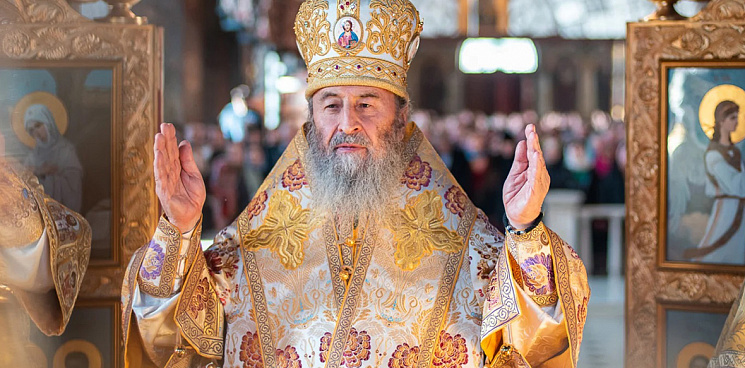 «Батько наш – Онуфрий!» На Украине священники перепели песню о Бандере, сделав главным героем главу УПЦ – ВИДЕО