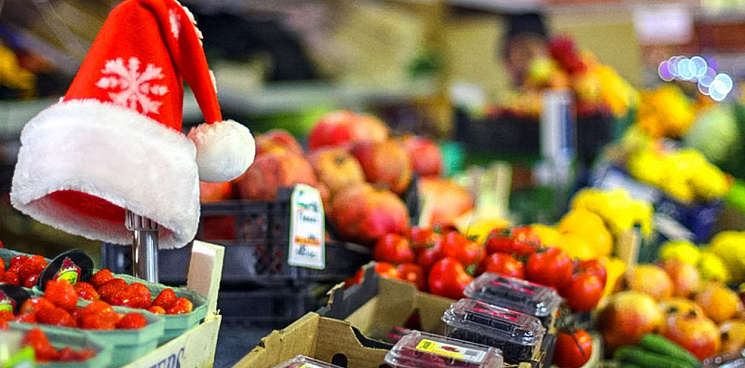«Всем приготовиться к новогодней диете!» В Краснодарском крае подорожали овощи, фрукты и все ингредиенты для праздничных салатов
