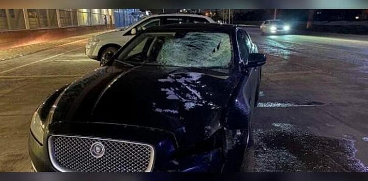 На Кубани водитель Jaguar насмерть сбил пенсионерку, перебегавшую дорогу