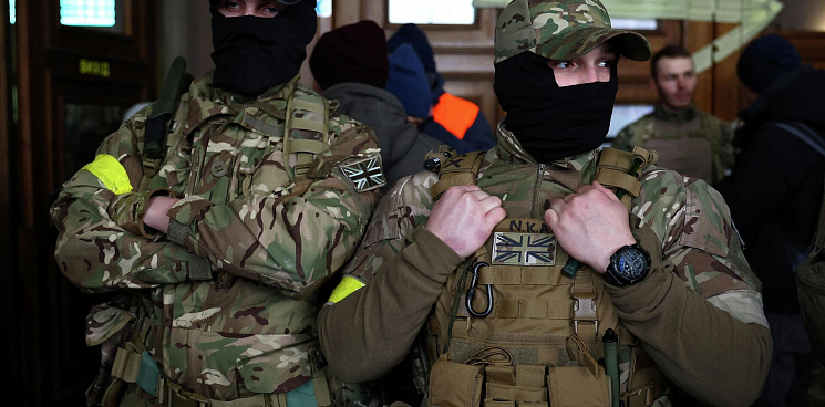 «Есть место вам в полях России!» Британский наёмник уничтожен на Украине, его родня собирает деньги