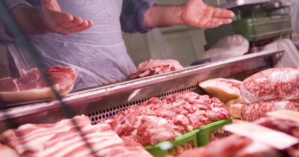 На Кубани сотрудник Россельхознадзора покрывал нелегального продавца мяса