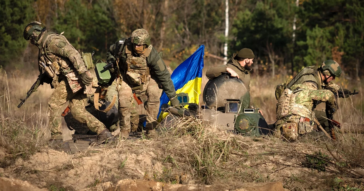 Под Курском ВС РФ выдавливает ВСУ, а украинские мародёры прихватывают с собой украденные холодильники и вентиляторы