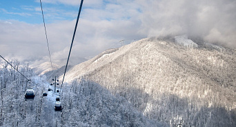 В Сочи ограничили въезд в горный кластер из-за непогоды