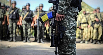 Украинцев насильно хватают на улицах и забирают в ряды ВСУ