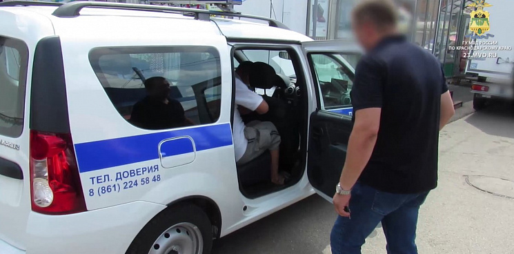 В Тимашевске покупатель взорвал петарду, подозревая продавца в краже денег