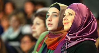 «Крестики можно - хиджабы нельзя»: в Ростовской области отчислили мусульманок из-за традиционной одежды?