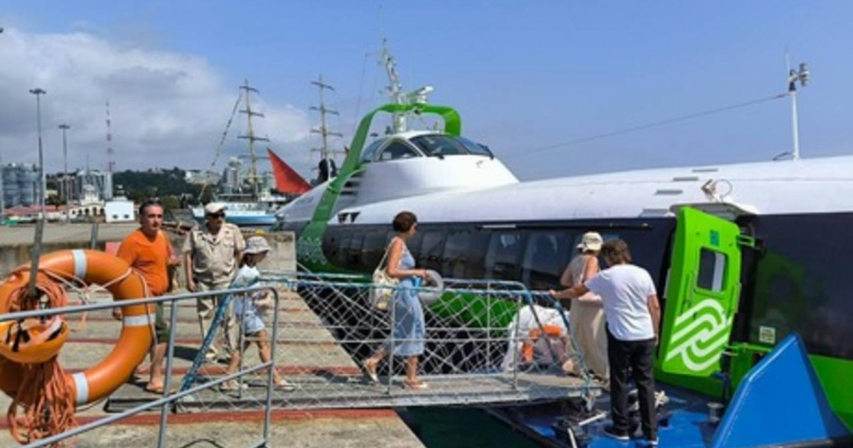Регулярные морские рейсы из Сочи в Сухум стартуют 15 мая