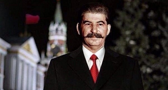 «Путин - пятый Сталин, а Зеленский - второй Гитлер» - в «Бункере на Лубянке» презентовали новую книгу Проханова