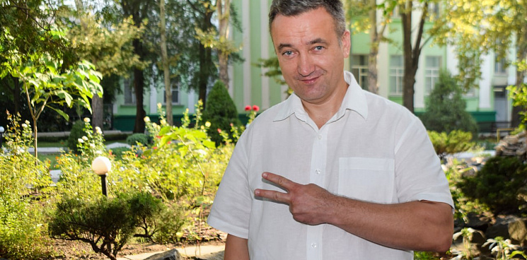 «Тут вам не Украина»: в Мелитополе экс-ректор госуниверситета выписал себе премию в 900 тысяч - ему грозит 6 лет тюрьмы