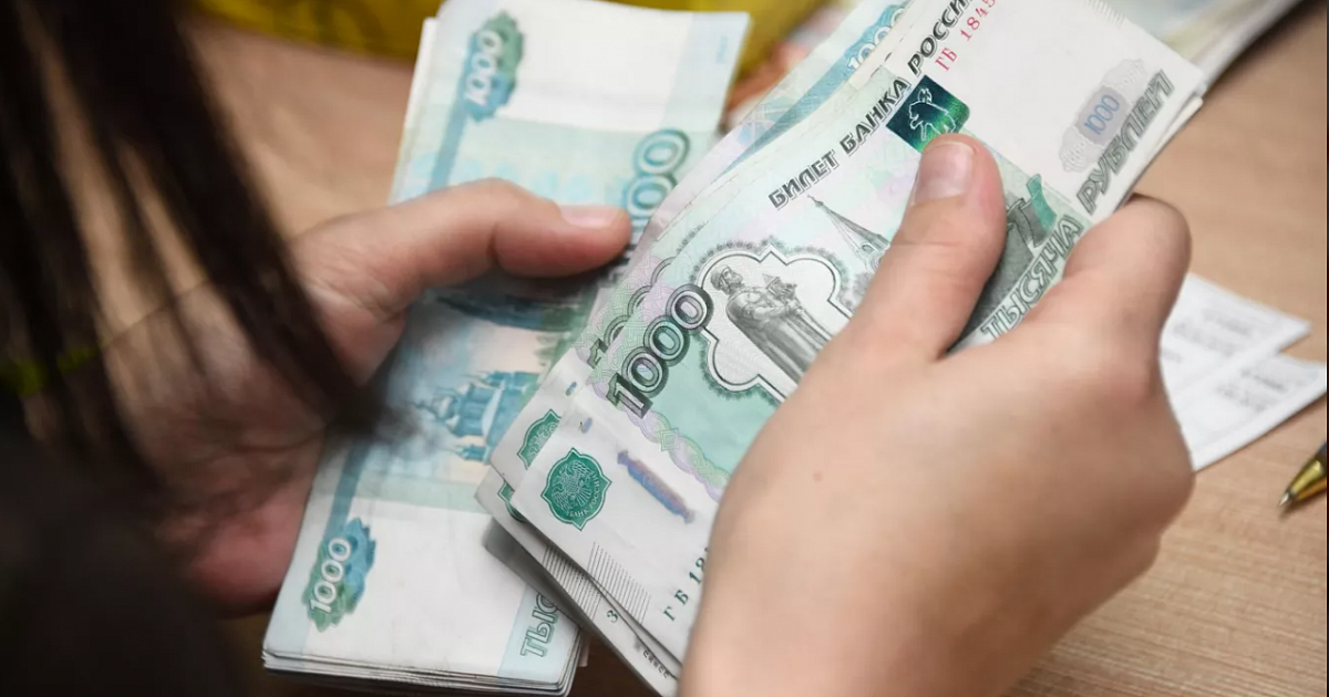 Воровка-карманница украла кошелек у пенсионерки в Краснодаре