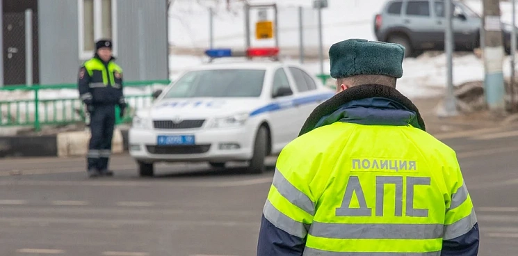 Пьяный водитель на Кубани избил полицейского