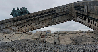 «Надо спасать!» В Новороссийске мемориал «Малая Земля» больше не находится в аварийном состоянии, начался этап реставрации 