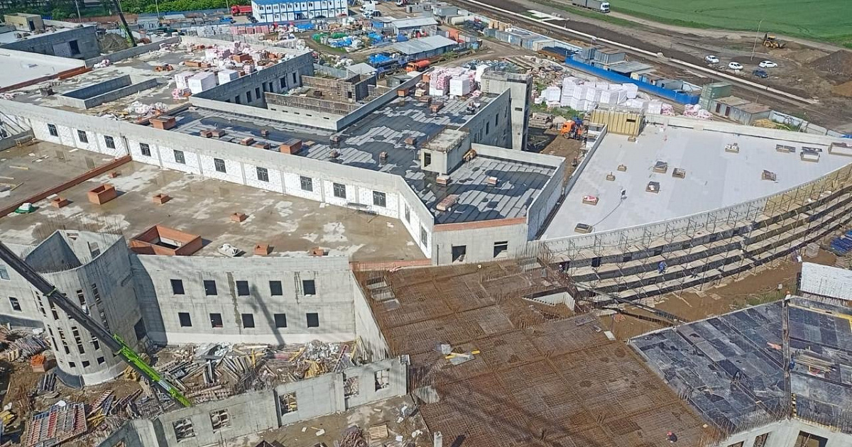 На 46% завершено строительство центра  медицинской реабилитации в Динском районе