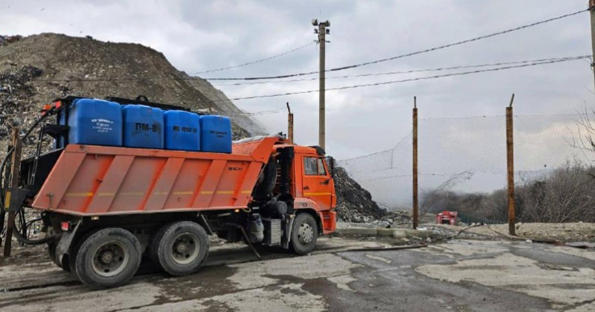 Сход грунта на мусорном полигоне Новороссийска привел к новым возгораниям
