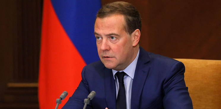 «Западу Украина не нужна, им нужна Россия!» Царёв прокомментировал предложения Медведева о разделе Украины