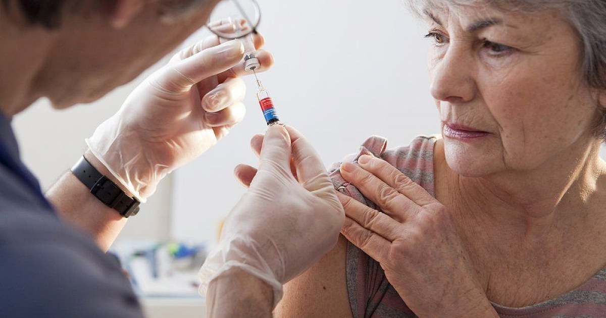 “Вектор” завершил испытания вакцины на пожилых людях 
