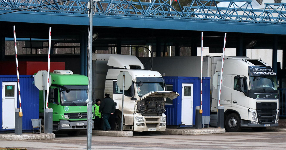 В Новороссийске запретят стоянку большегрузов в неположенных местах