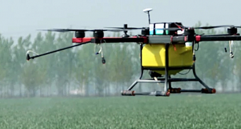 «Квадрокоптеры на дорогах разрешили, а сельхоздроны под запретом» – невозможность использовать дроны вредит АПК Кубани