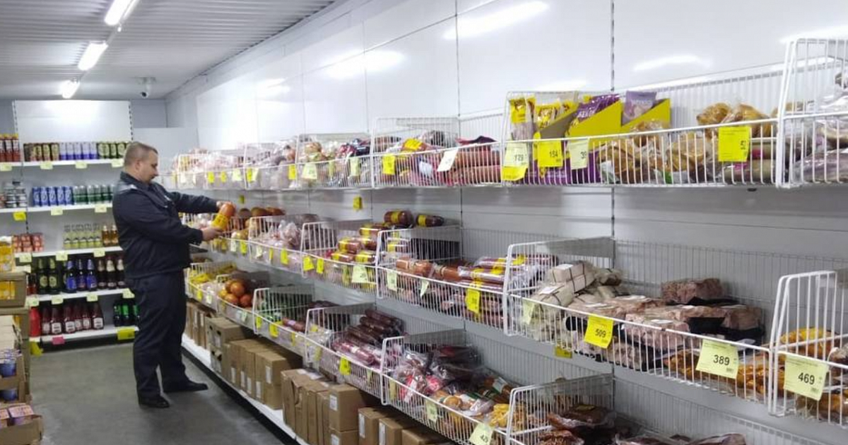 Более 7,5 тонн продуктов изъяли из магазинов сети «Маяк» на Кубани и в Адыгее