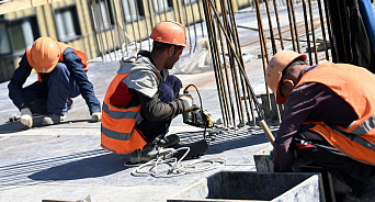 На Кубани полиция поймала мигрантов незаконно работавших на стройке